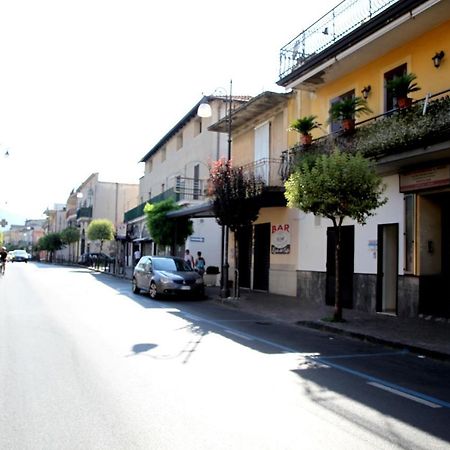 Giulia'S House Apartments サンタントーニオ・アバーテ エクステリア 写真