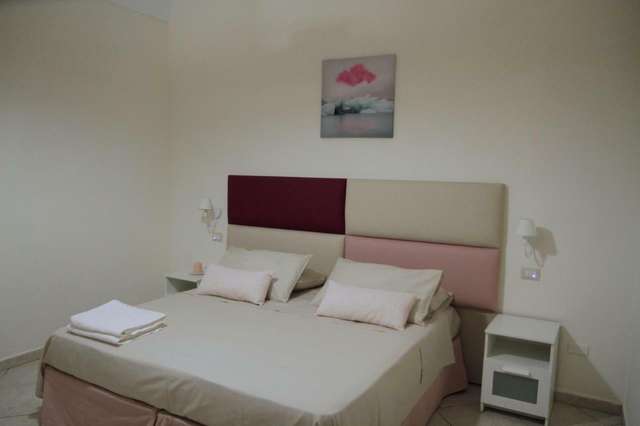 Giulia'S House Apartments サンタントーニオ・アバーテ エクステリア 写真