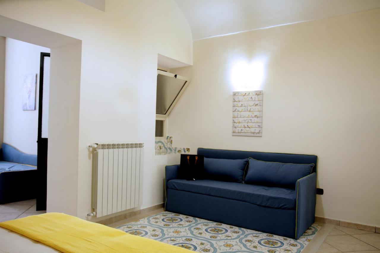 Giulia'S House Apartments サンタントーニオ・アバーテ エクステリア 写真